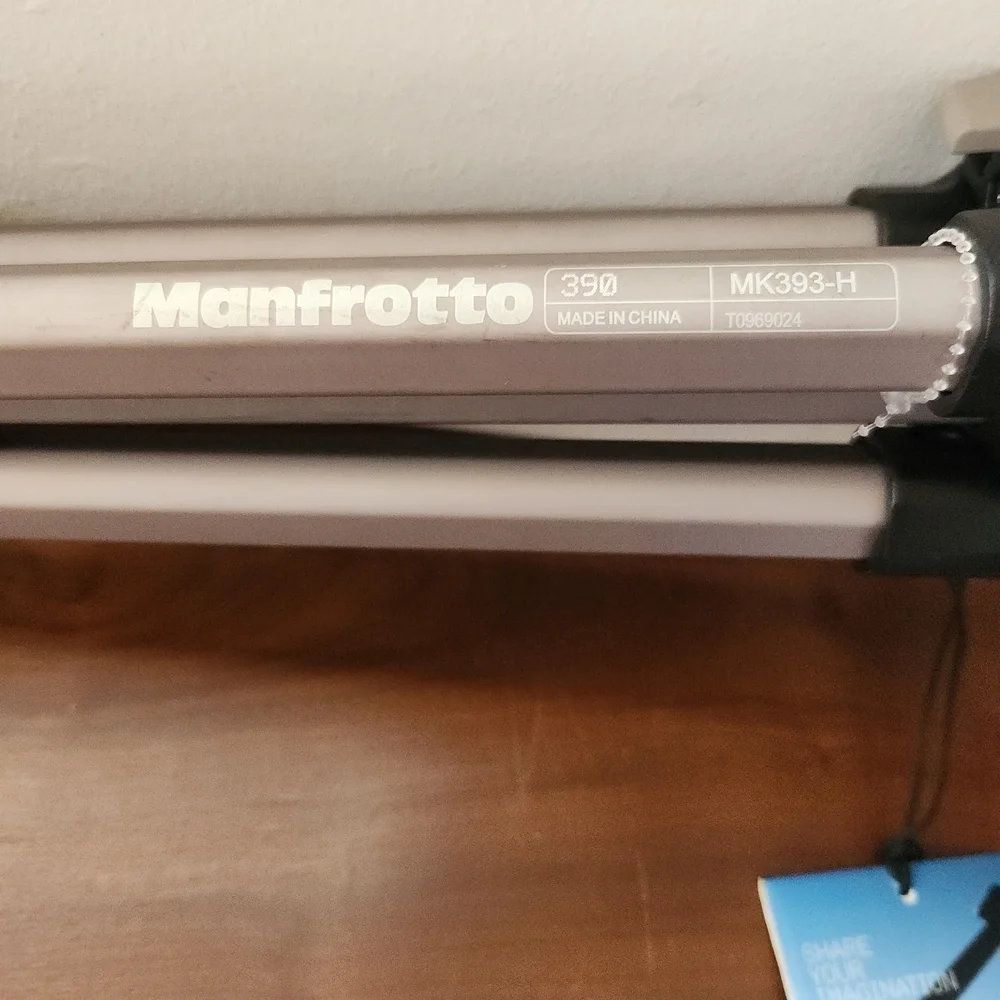 Manfrotto nwt but